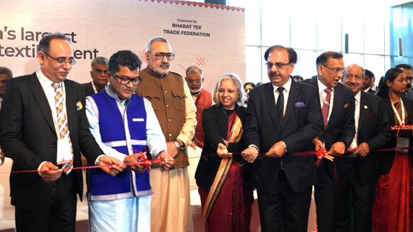 Textiles Minister Giriraj Singh visits Bharat Tex 2025 at Bharat Mandapam Bharat Tex 2025