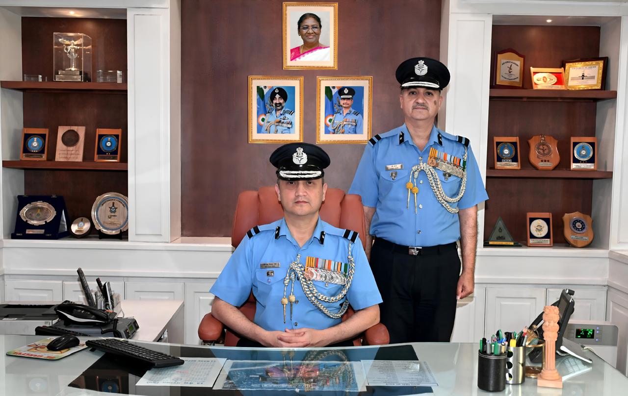 Air Commodore B S Vijay Rao takes command of Base Repair Depot Palam